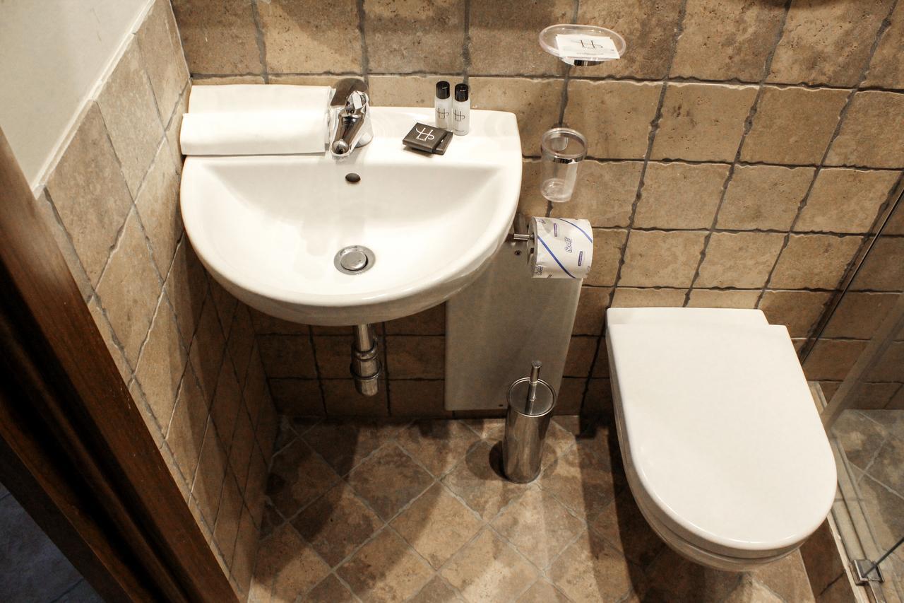 Lhp Suite Rivisondoli Luaran gambar
